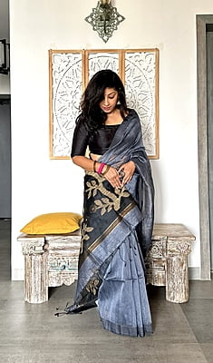 Cotton Silk Saree with Jamdani Palla - Grey Cotton Silk Saree with Jamdani Palla - Grey