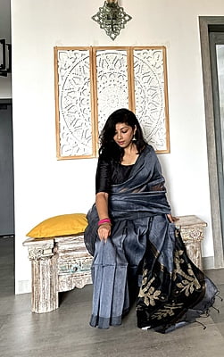 Cotton Silk Saree with Jamdani Palla - Grey Cotton Silk Saree with Jamdani Palla - Grey