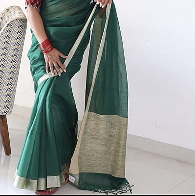 PURE HANDLOOM COTTON SAREE WITH GHICHA PALLU BOTTLE GREEN PURE HANDLOOM COTTON SAREE WITH GHICHA PALLU BOTTLE GREEN