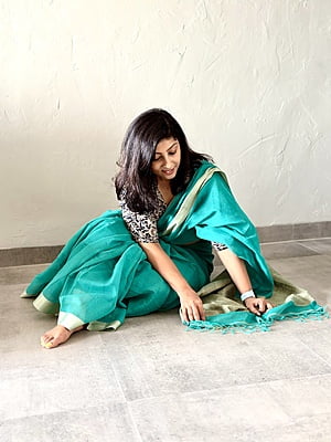 PURE HANDLOOM COTTON SAREE WITH GHICHA PALLU-TEAL GREEN PURE HANDLOOM COTTON SAREE WITH GHICHA PALLU-TEAL GREEN