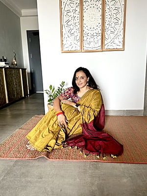 Khadi Cotton Contrast Pallu Saree - Mustard with Red