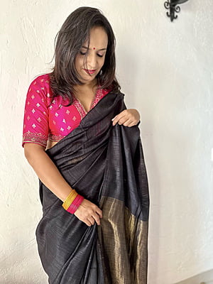 Handwoven Matka Silk Saree – Black Handwoven Matka Silk Saree – Black