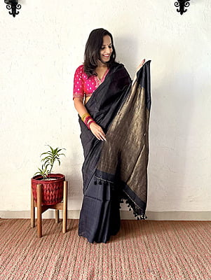 Handwoven Matka Silk Saree – Black Handwoven Matka Silk Saree – Black