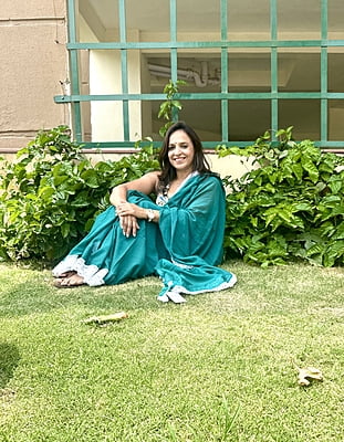 Teal  Mulmul Saree with Crochete Lace Border