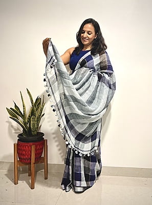 PURE LINEN HANDLOOM CHECKS SAREE PURE LINEN HANDLOOM CHECKS SAREE