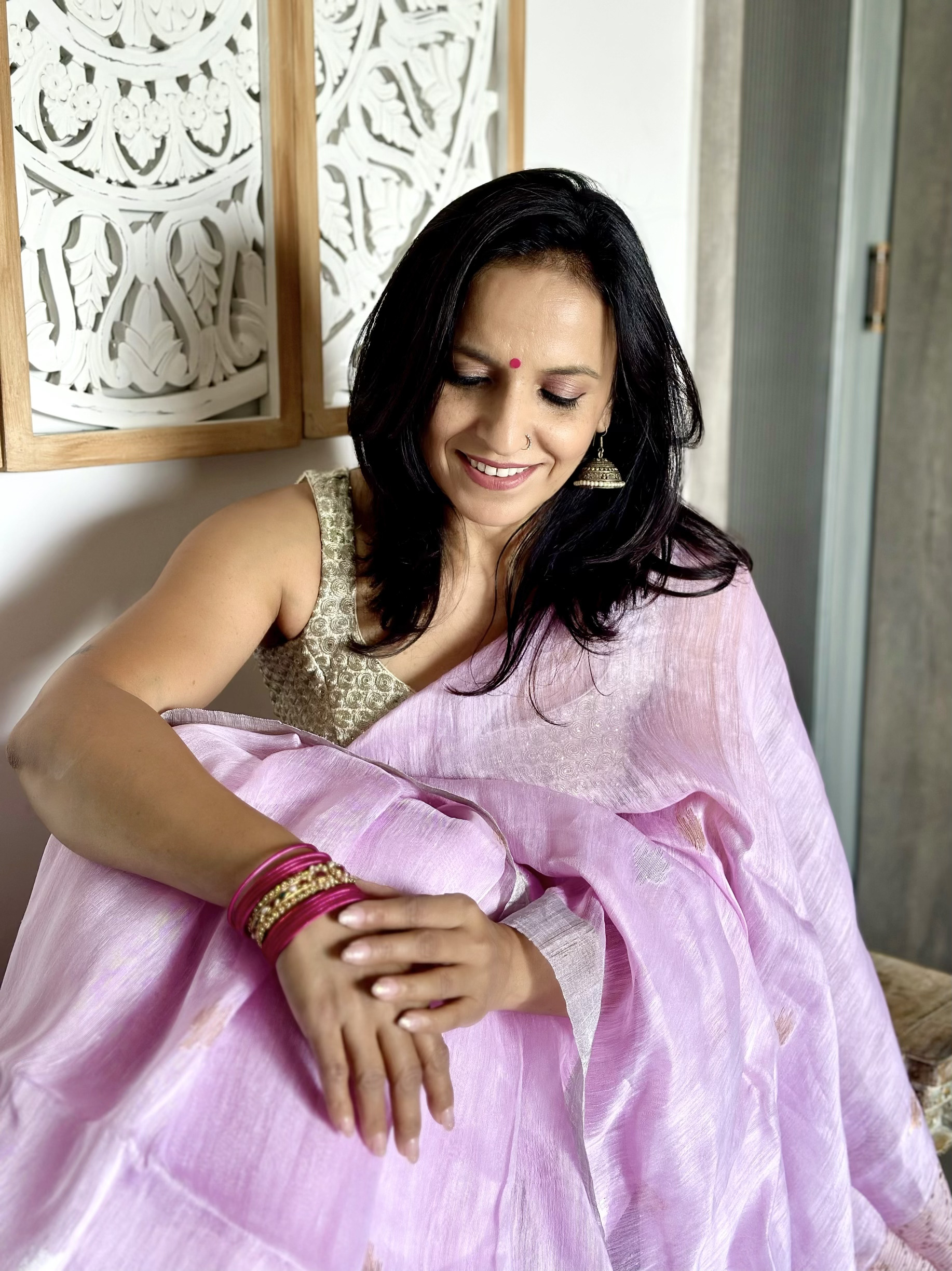 Silk Linen Saree With Muslin Pallu -Lavender