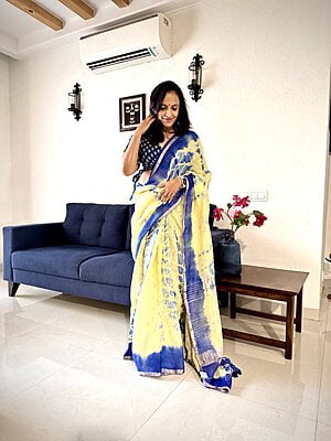 PURE LINEN SHIBORI DYED SAREE-YELLOW & BLUE PURE LINEN SHIBORI DYED SAREE-YELLOW & BLUE