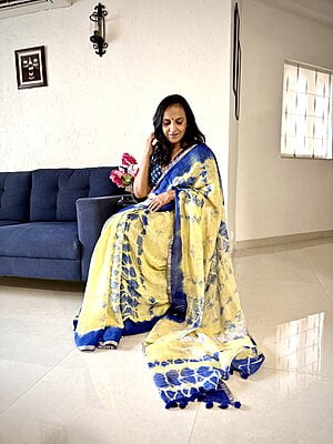 PURE LINEN SHIBORI DYED SAREE-YELLOW & BLUE PURE LINEN SHIBORI DYED SAREE-YELLOW & BLUE