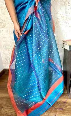 Handwoven Matka Silk Saree with Sequins woven in palla