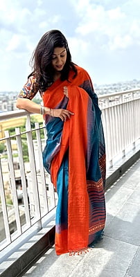 PURE HANDLOOM COTTON WITH WOVEN MOTIFS ON PALLU AND BLOUSE PIECE PURE HANDLOOM COTTON WITH WOVEN MOTIFS ON PALLU AND BLOUSE PIECE
