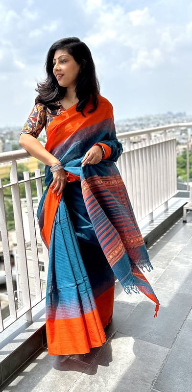 PURE HANDLOOM COTTON WITH WOVEN MOTIFS ON PALLU AND BLOUSE PIECE PURE HANDLOOM COTTON WITH WOVEN MOTIFS ON PALLU AND BLOUSE PIECE
