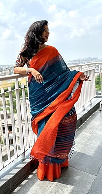 PURE HANDLOOM COTTON WITH WOVEN MOTIFS ON PALLU AND BLOUSE PIECE PURE HANDLOOM COTTON WITH WOVEN MOTIFS ON PALLU AND BLOUSE PIECE