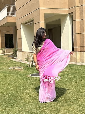 Pink Mulmul Saree in Ombre Shade