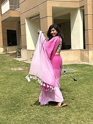 Pink Mulmul Saree in Ombre Shade Pink Mulmul Saree in Ombre Shade
