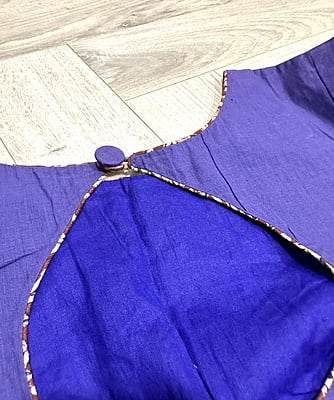 Pure Handloom Cotton Non Padded Blouse Pure Handloom Cotton Non Padded Blouse
