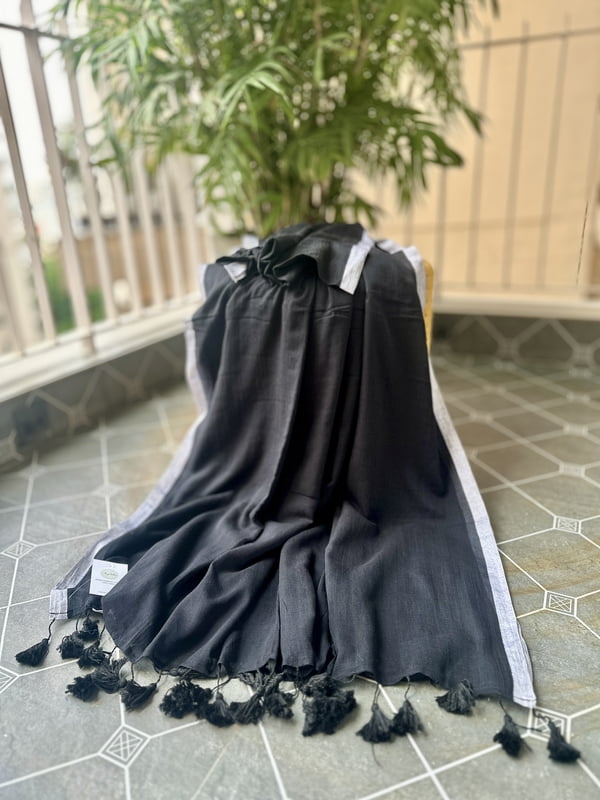 Black MulMul Saree with Grey Border Black MulMul Saree with Grey Border