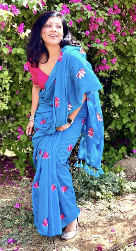 MUL COTTON LOTUS MOTIF EMBROIDERED SAREE-SKY BLUE