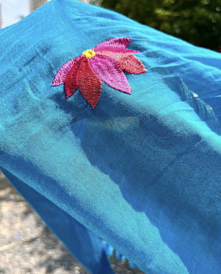 MUL COTTON LOTUS MOTIF EMBROIDERED SAREE-SKY BLUE