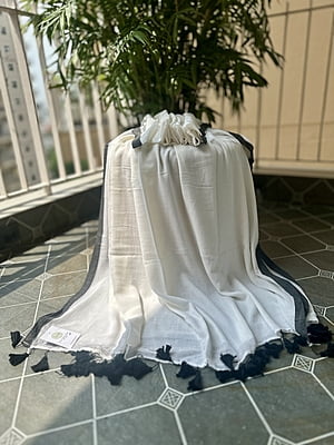White  Mulmul Saree with Black  Borde