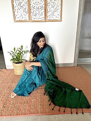 Khadi Cotton Contrast Pallu Saree-Green