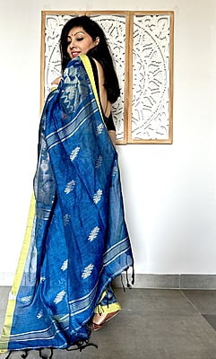 LINEN SAREE WITH JAMDANI BORDER AND PALLU - BLUE LINEN SAREE WITH JAMDANI BORDER AND PALLU - BLUE