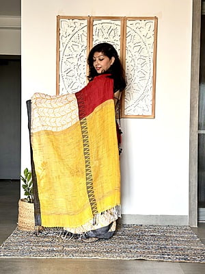 Linen Madhubani - Red