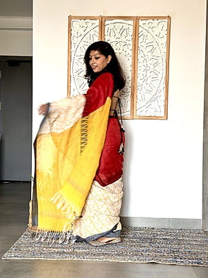 Linen Madhubani - Red