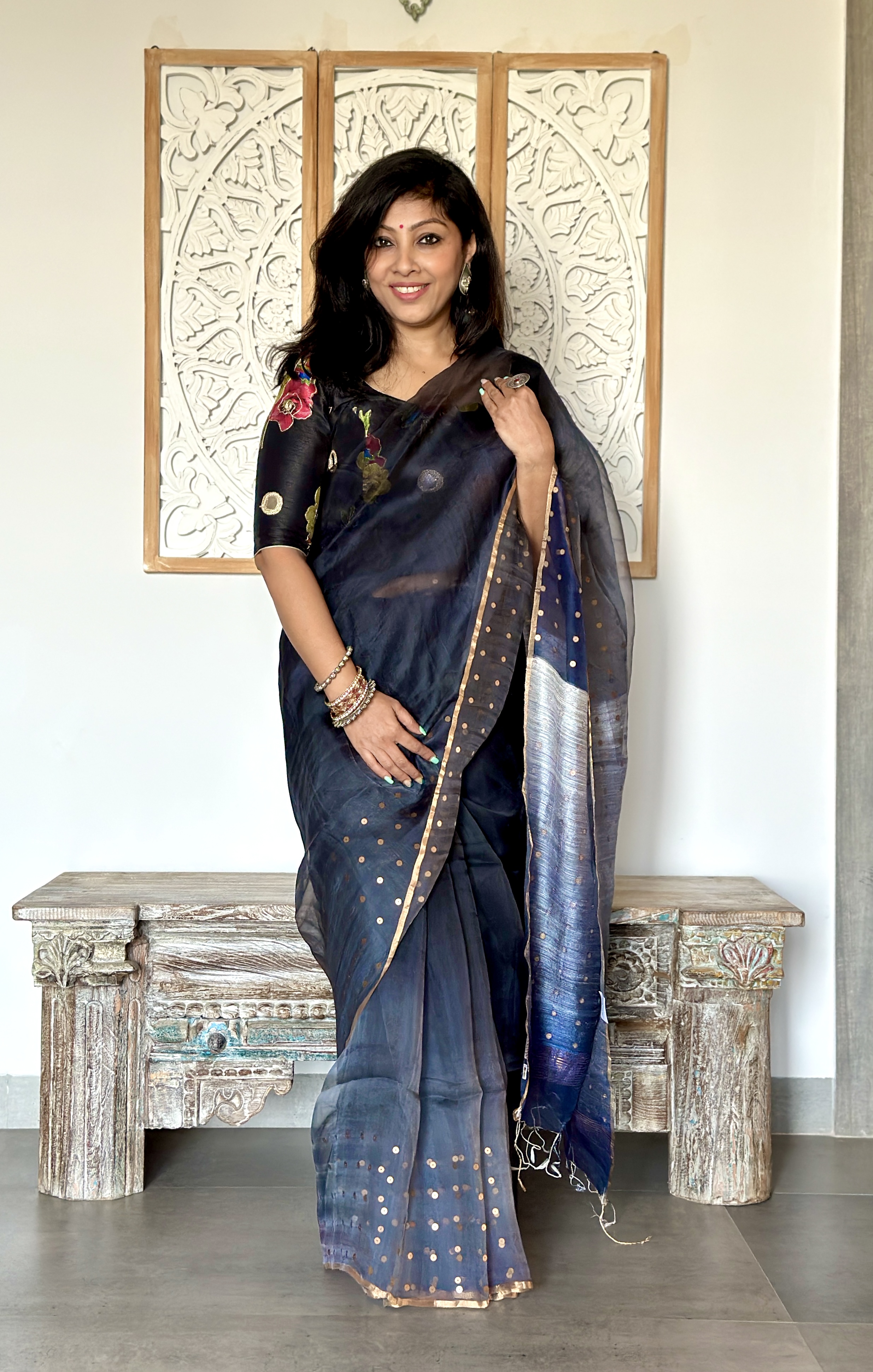 Muslin Ombre Saree with Woven Sequins in Borders.