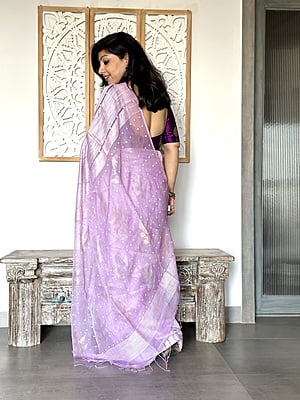 Matka Silk Saree with Shells woven with Muslin pallu - Lilac