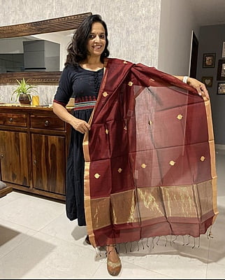 PURE HANDLOOM CHANDERI SILK DUPATTA - MAROON