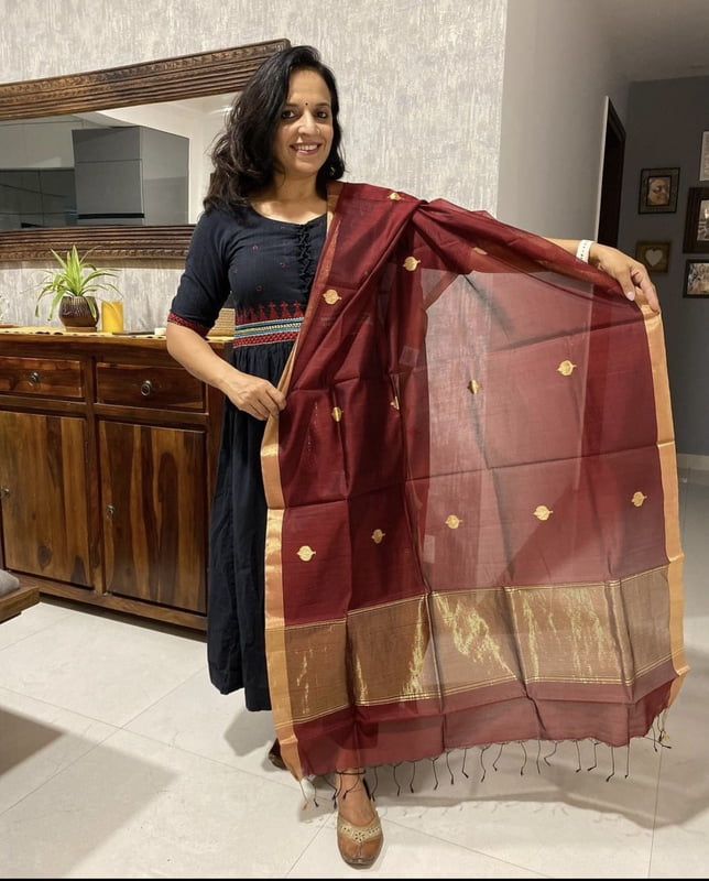PURE HANDLOOM CHANDERI SILK DUPATTA - MAROON