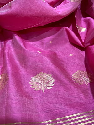 PURE HANDLOOM CHANDERI SILK SAREE - PINK PURE HANDLOOM CHANDERI SILK SAREE - PINK
