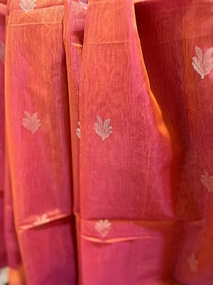 PURE HANDLOOM CHANDERI SILK SAREE - ORANGE PURE HANDLOOM CHANDERI SILK SAREE - ORANGE