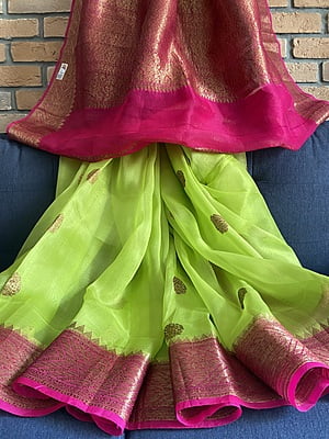 LIME GREEN AND FUSCHIA PINK KORA SILK BANARSI