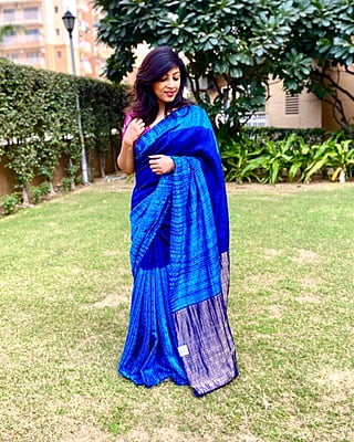 BLUE MATKA SILK SHIBORI SAREE WITH STRIPED ZARI PALLA BLUE MATKA SILK SHIBORI SAREE WITH STRIPED ZARI PALLA
