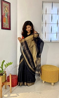 BLACK MAHESHWARI KOTA SILK SARE WITH ZARI BORDER AND PALLA