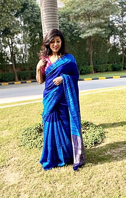 BLUE MATKA SILK SHIBORI SAREE WITH STRIPED ZARI PALLA