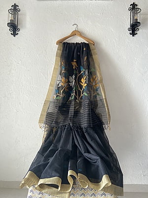 Silk- Black-Jamdani-Bengal Saree Silk- Black-Jamdani-Bengal Saree